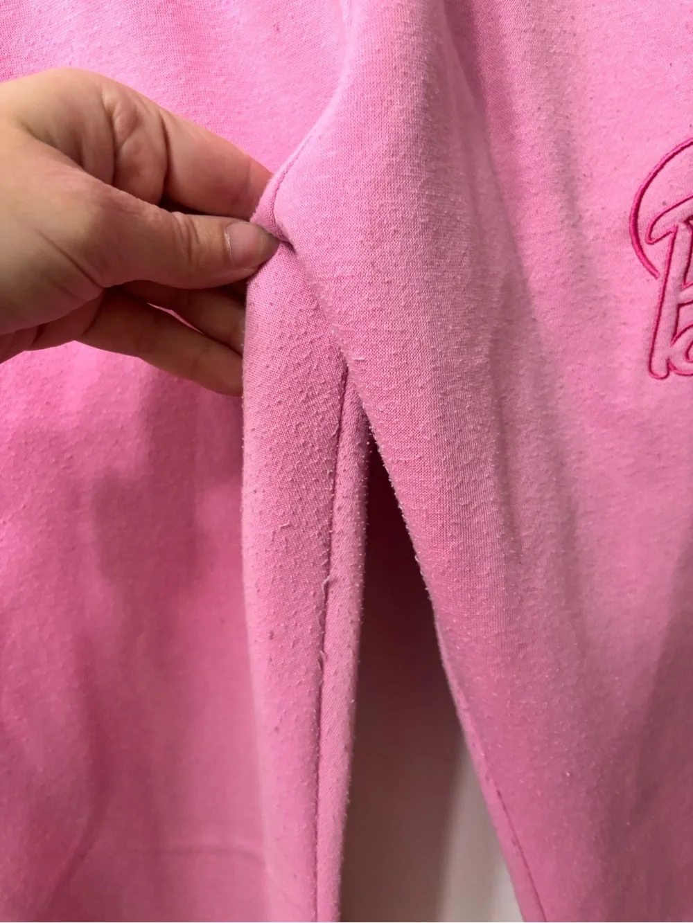 Barbie Pink Fleece Jogger Sweatpants Heart Graphic Stripe Cuff Size Large